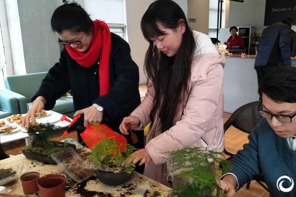 【樱桃视频大全免费高清版】晋江市委人才作业领导小组专题会议举行
