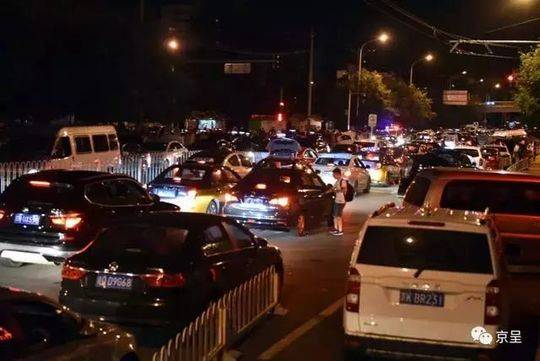 【51动漫黄台视频app软件下载】用润滑剂或者塑料袋