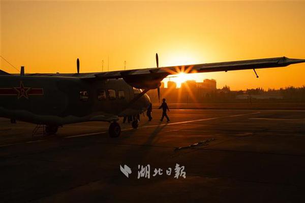【奈飞成人影视】三星正研制三防手机：可接受1.5米下跌测验