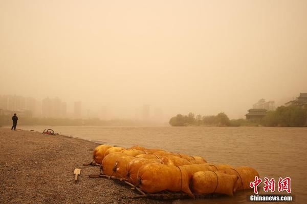 【51吃瓜热心的朝阳群众网】腊肉炒蒜苗以及水煮腊肉等